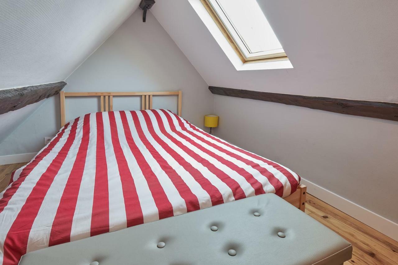 Ferienwohnung Le Saint Pierre, Atypique Au Coeur Du Centre Ville Caen Exterior foto