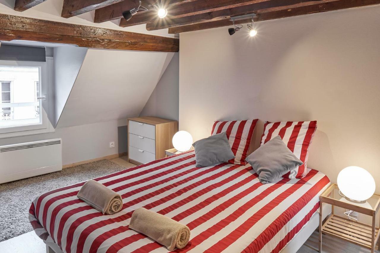 Ferienwohnung Le Saint Pierre, Atypique Au Coeur Du Centre Ville Caen Exterior foto