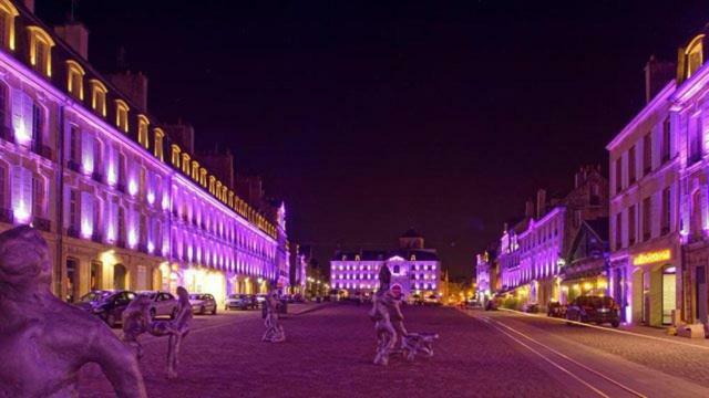 Ferienwohnung Le Saint Pierre, Atypique Au Coeur Du Centre Ville Caen Exterior foto